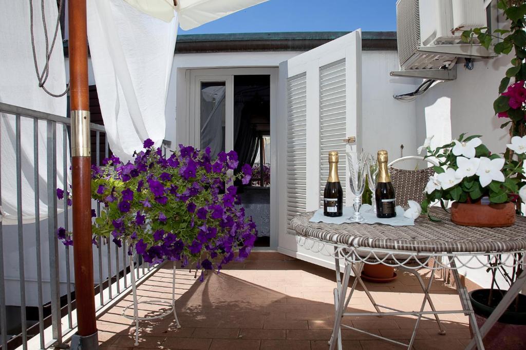 וירג'יו Hotel La Petite Maison חדר תמונה