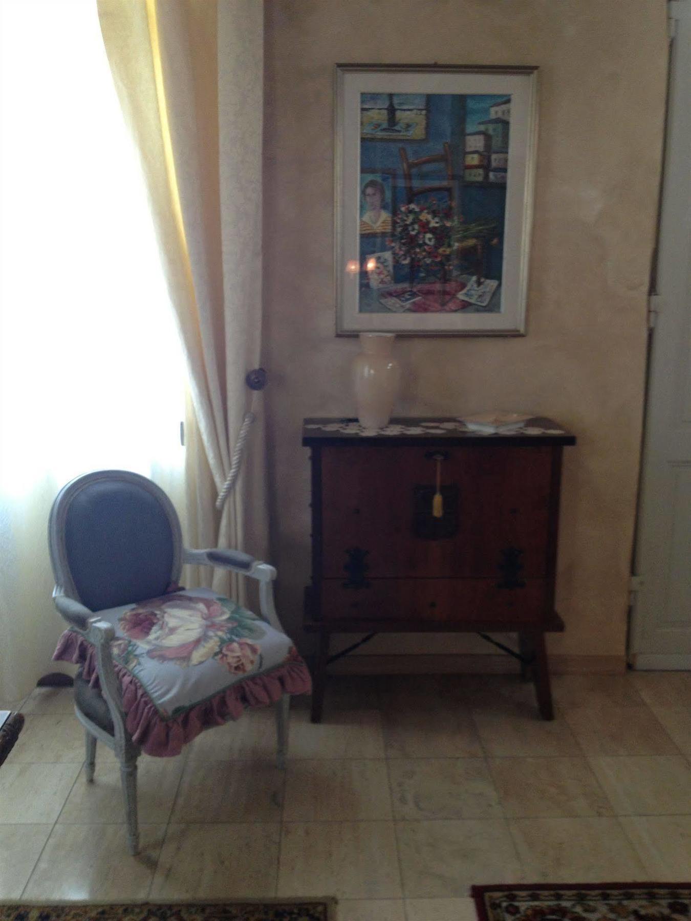 וירג'יו Hotel La Petite Maison מראה חיצוני תמונה