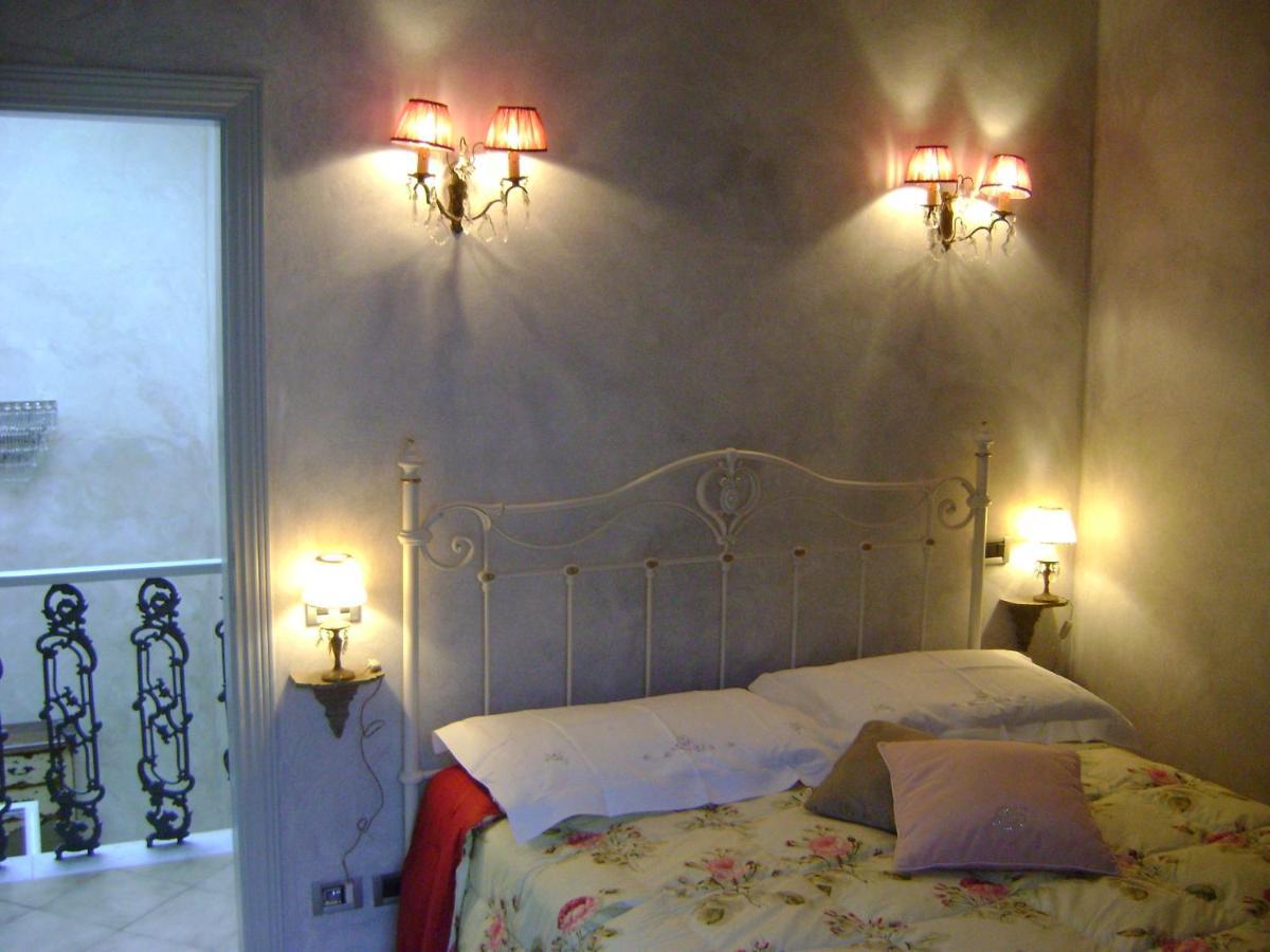 וירג'יו Hotel La Petite Maison חדר תמונה